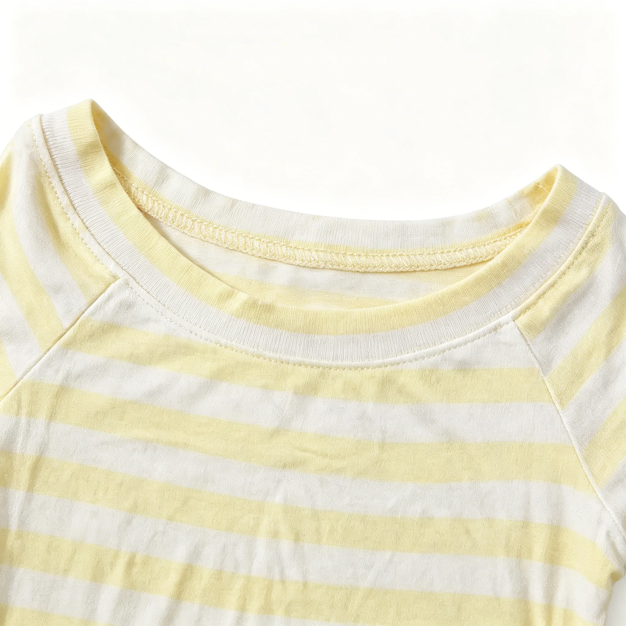 Y2K Striped Ladybug T Shirt Women Cute Baby Tee Round Neck Short Sleeve Slim Fit Sweet Aesthetic Vintage Summer Casual Top