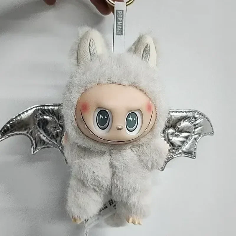 

Monster Labubu Zimomo Angel Doll igure Vinyl Pendant Doll Model Toy Replica Toy Room Decoration Birthday Gifts Hot Sale