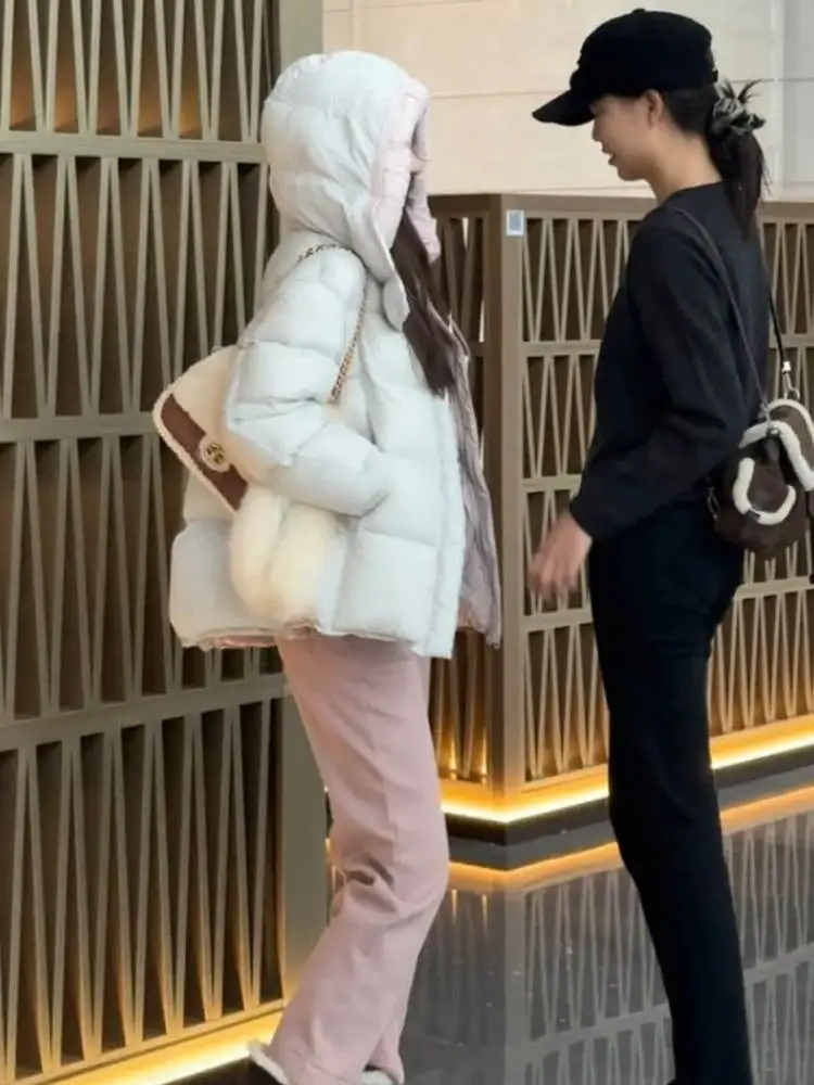 

Зимняя пуховая куртка Bosideng для женщин с капюшоном, 90% белый пух, антивозрастная, теплая, универсальная, серия Color Blo Ski