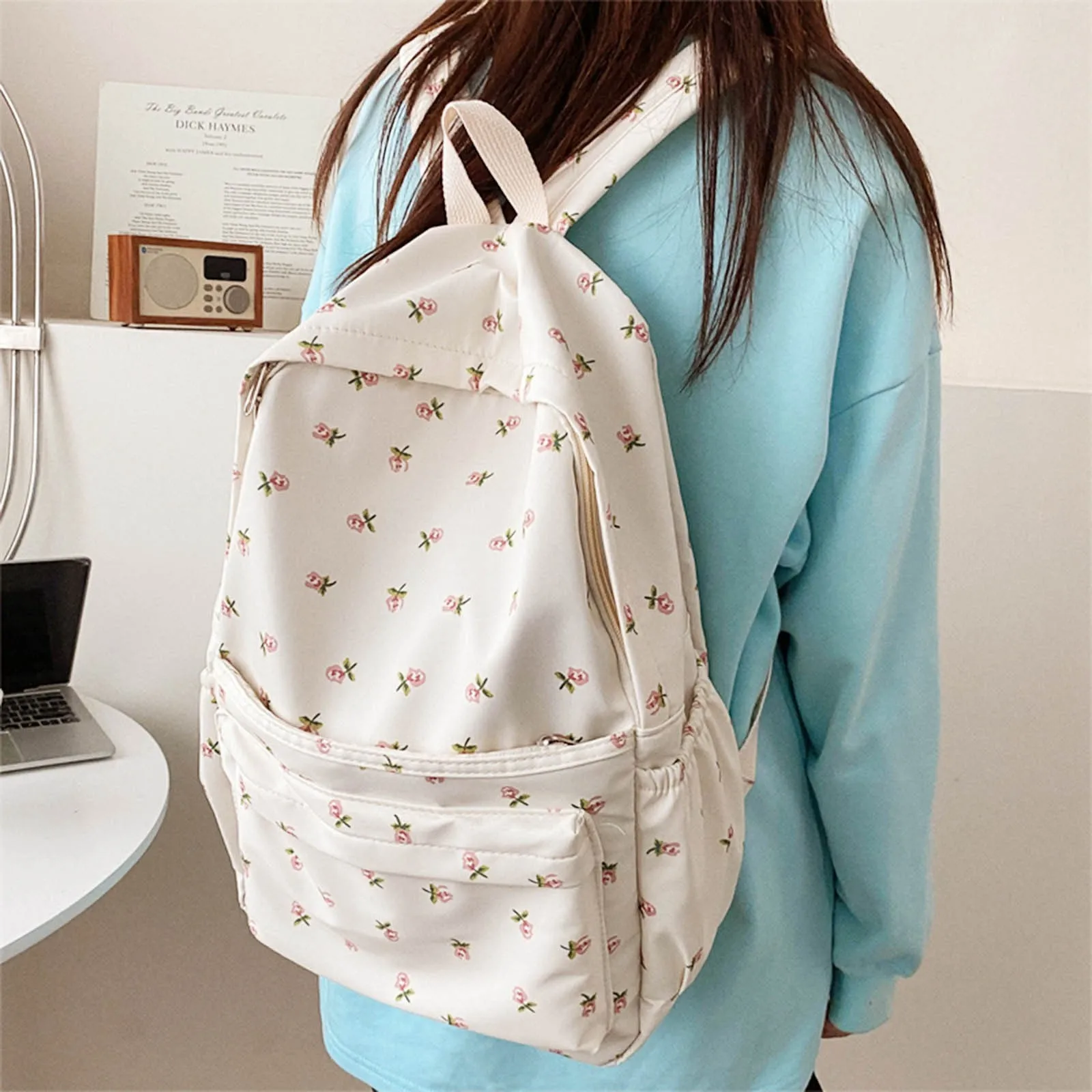 

Korean Student School Backpack Floral White School Bags For Teenage Girls Cute Women'S Backpack Brand Book Bag Nylon Rucksack