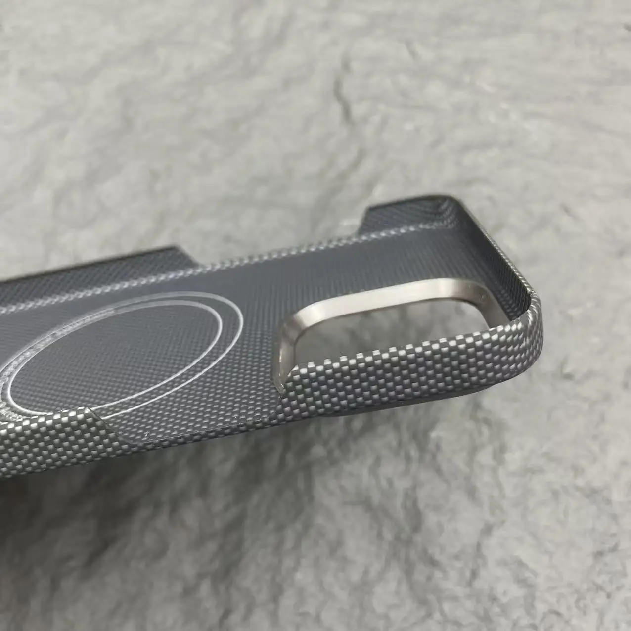 AKATIP True Aramid Carbon Fiber Magnetic Ultra-Thin Case For IPhone 14 PRO MAX Charging Shockproof Cover Funda 15/16 PRO
