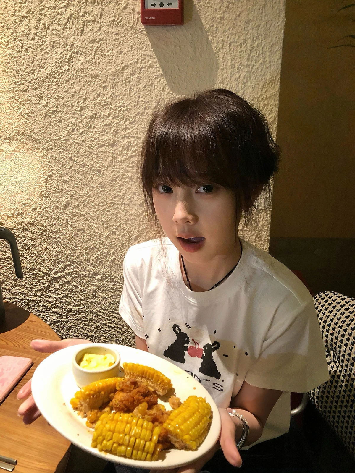 Sweet School Style Sakura Rabbit Theme Short Sleeve T-Shirt Casual Slim Fit round Neck Top Cotton Polyester Elastic Fiber
