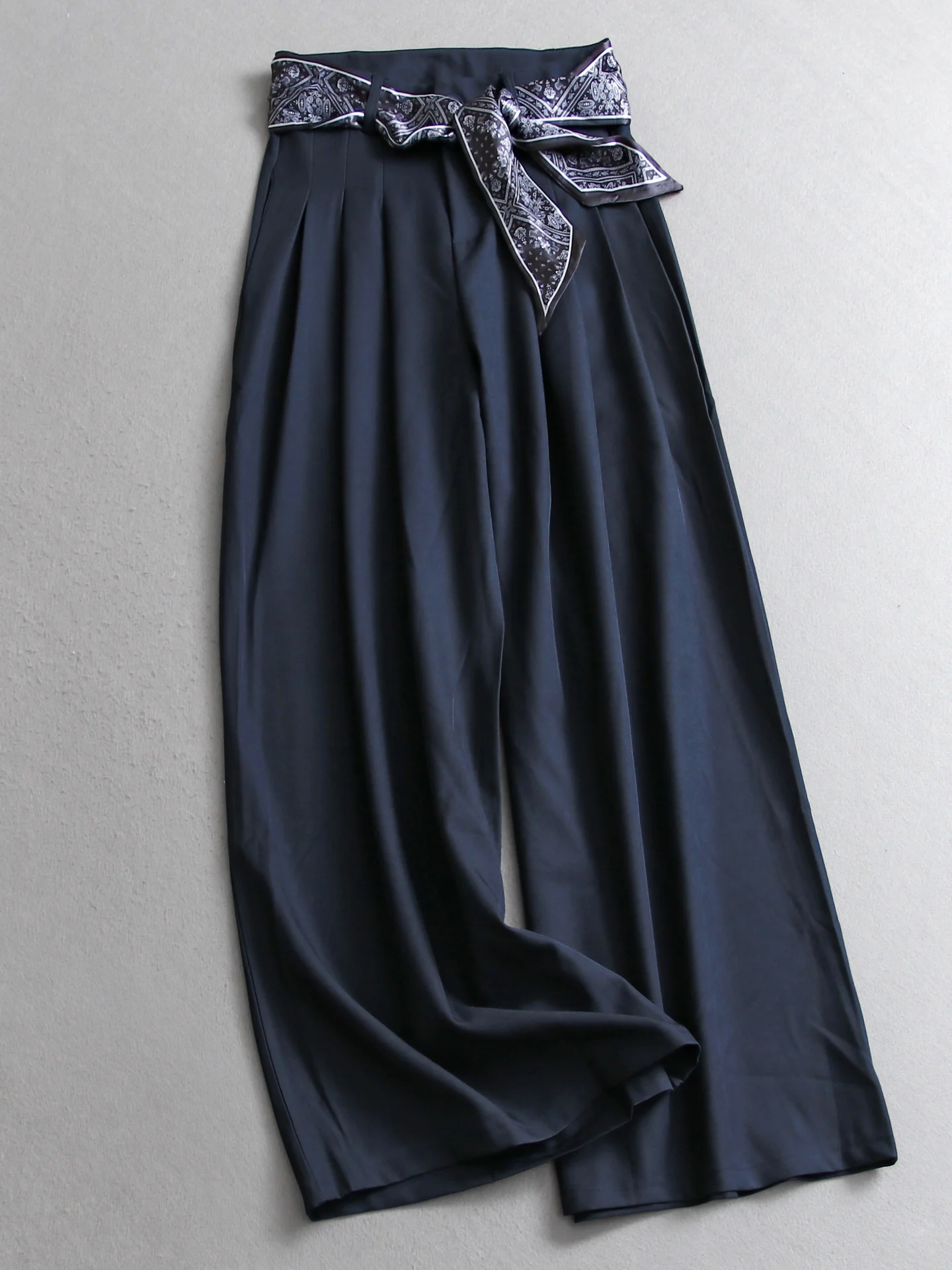 Pantalones de cintura alta y pierna ancha para mujer, estilo informal y holgado, diseño con faja, fibra de poliéster V312, pantalones de color puro para la temporada de otoño