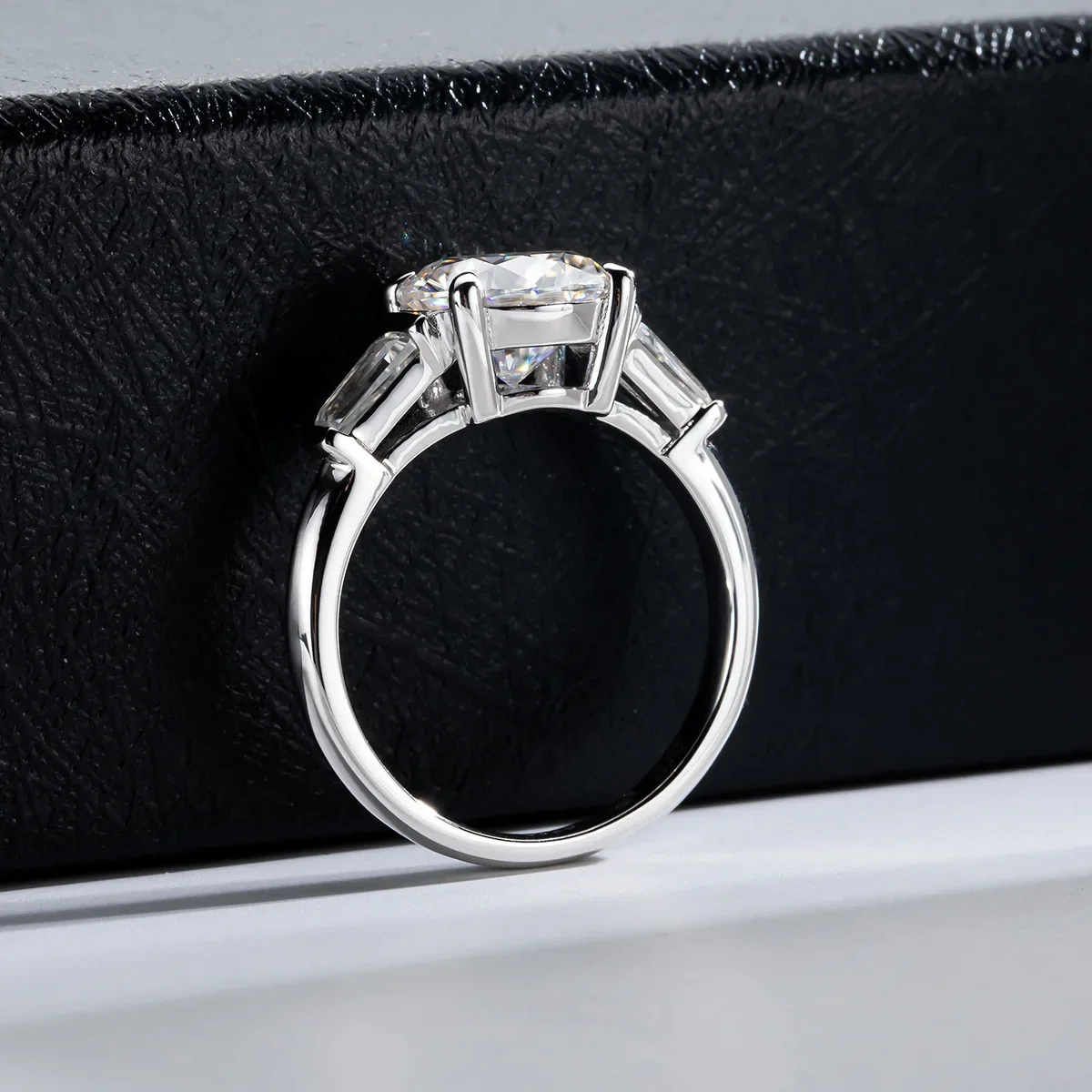 MuShan Luxury Jewelry 925 Sterling Silver Ring Round Moissanite Handmade Ring for Ladies 18K Gold Plated MST Patent Jewellery