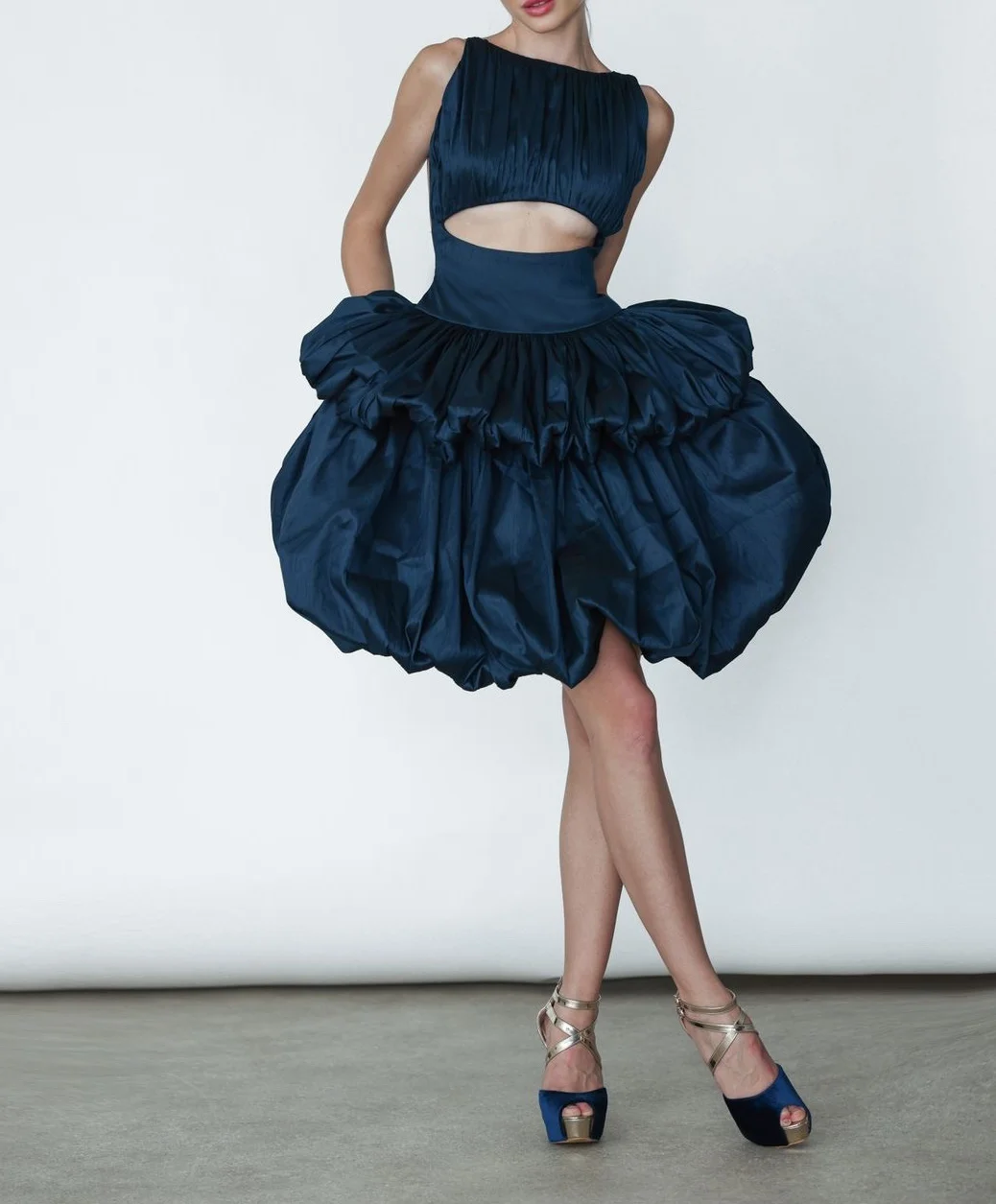 

Welove Navy Blue Boat Neck Sexy Prom Dress Cut-out Bud Dress Formal Gown with Ruffles vestidos de novia Mini Party Dress