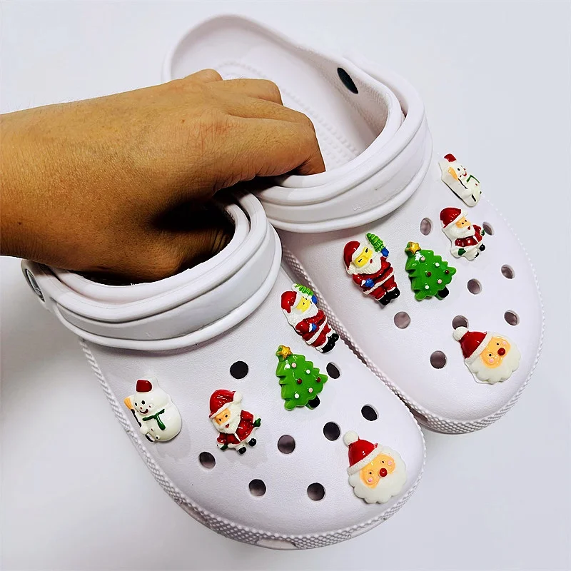 New Santa Claus Christmas Tree Snowman Shoe Charms Shoe Decoration Charms Bracelet Wristband Accessories Xmas Party Gifts
