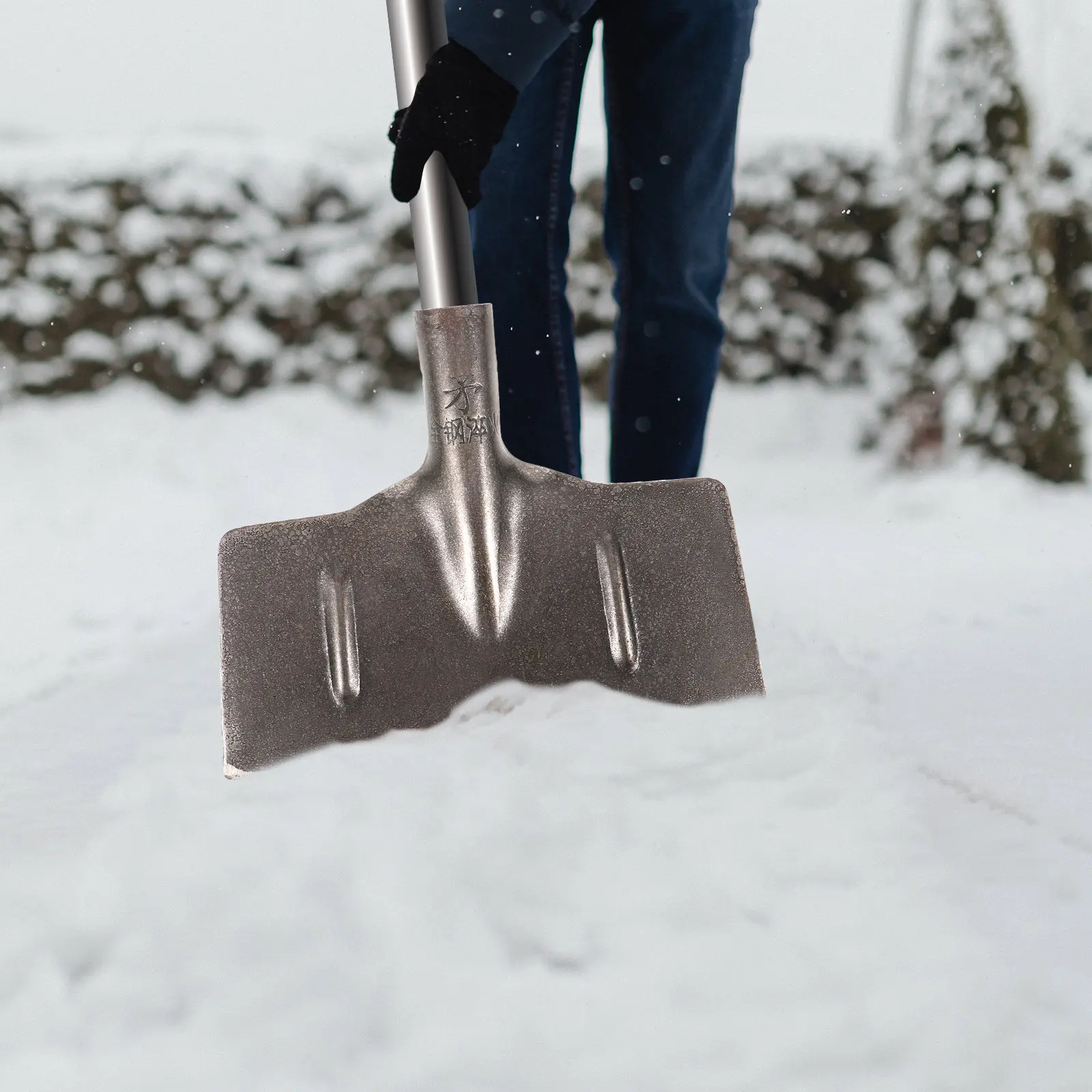 Multi-Purpose Snow Shovel Manganese Steel Ice Shovel Frost Removal Tool Outdoor Snow Cleaner Hard Solid Efficient