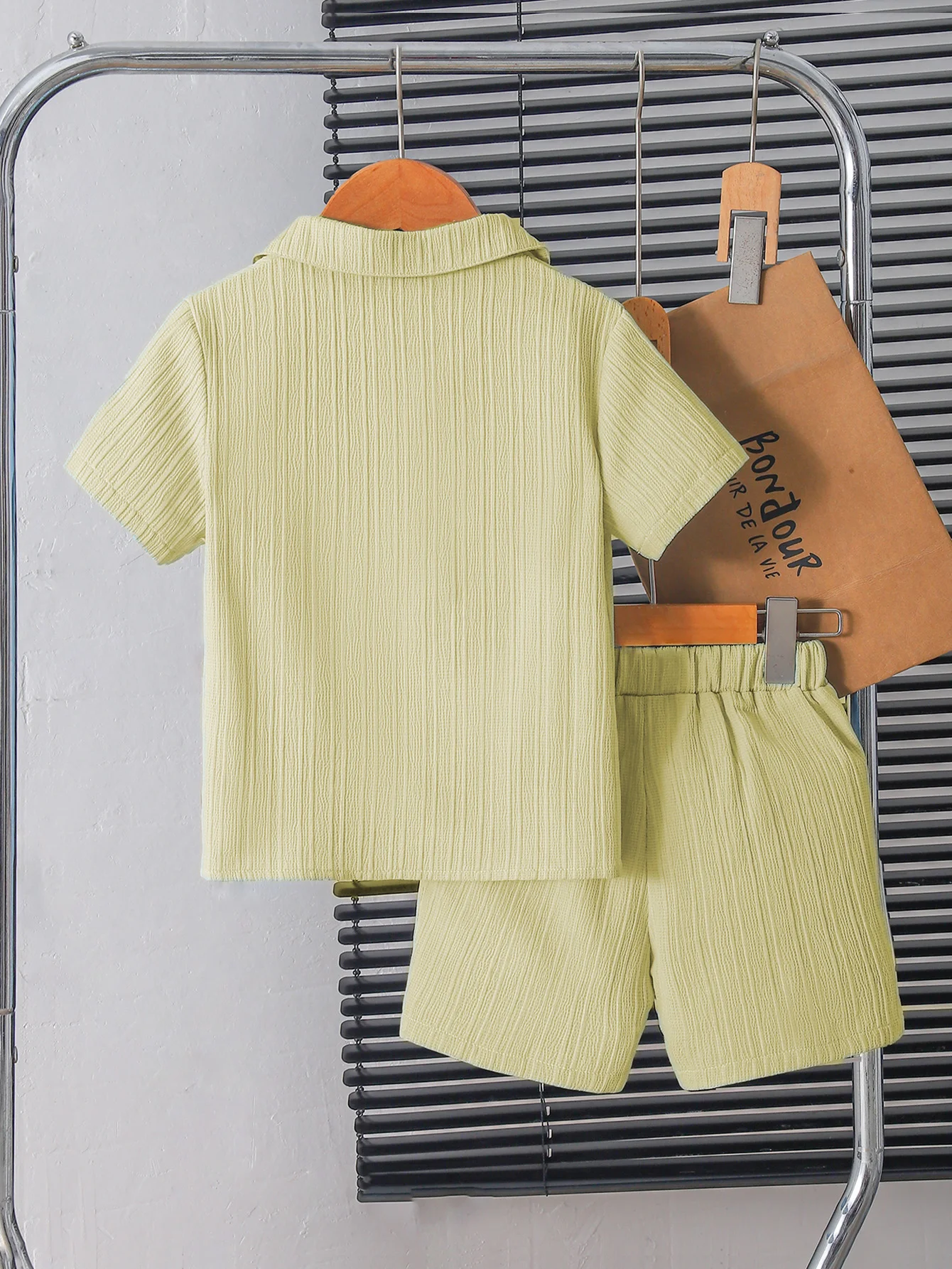 Boys' Light Yellow Two-Piece Summer Set with Pleated Texture Shirt And Shorts for Kids