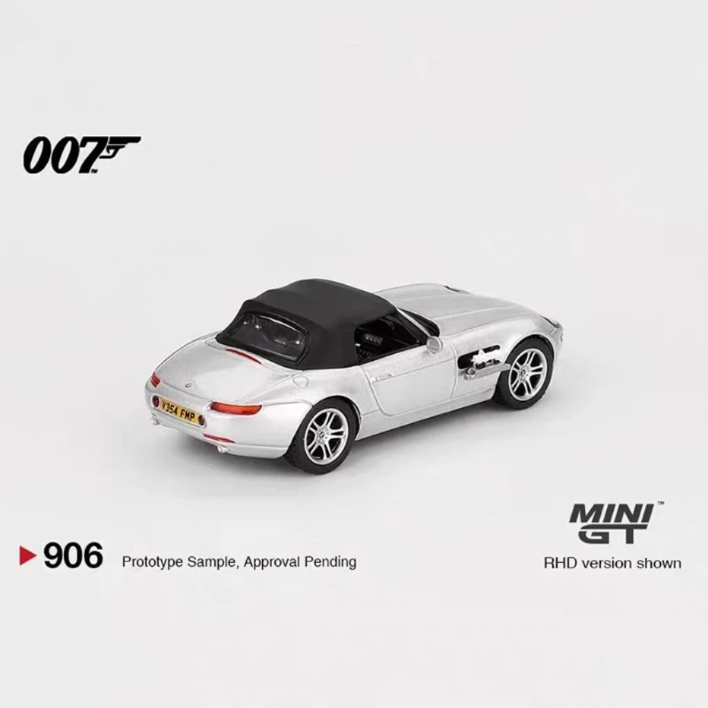 MINIGT 1:64 #906 BMW Z8 007 Movie Edition Alloy Car Model