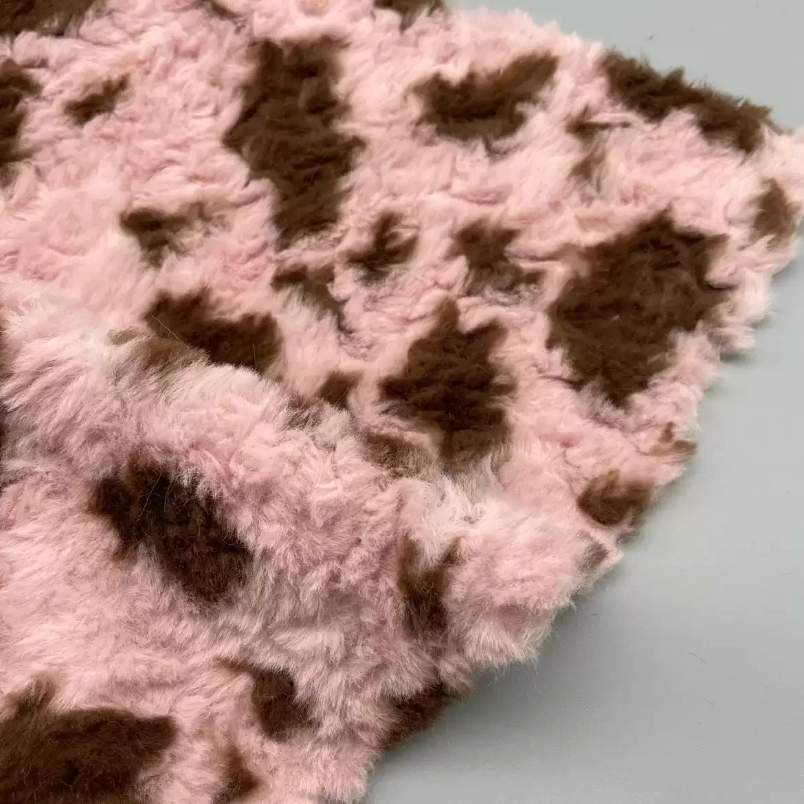 1yard fur collar Plush Cloth Fabric fur fabric for patchwork, 1cm pile cloth Twisted Tie Dyeing Rabbit Gradient faux fur fabric