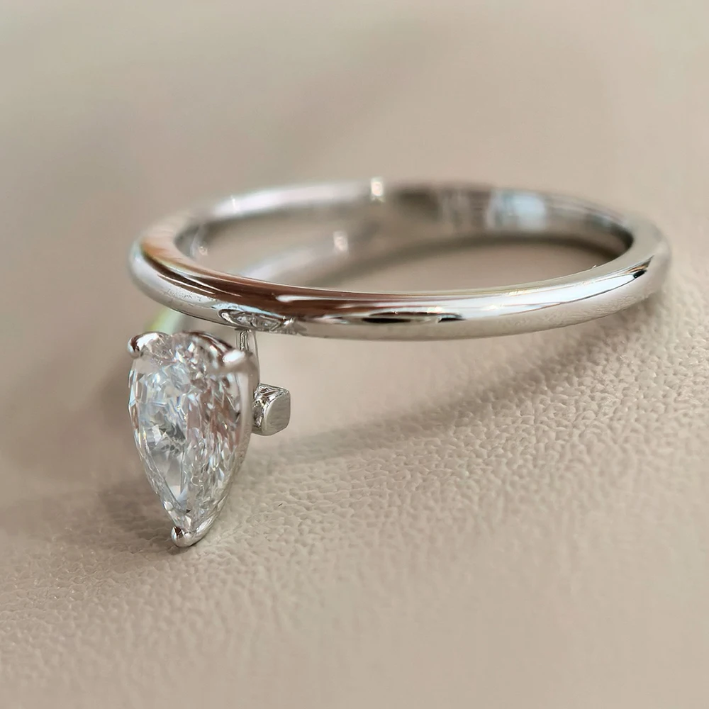 6*8 مللي متر الكمثرى قطع مويسانيتي خواتم الخطبة للنساء المخفية هالة مختبر نمت الماس 925 فضة طبقة مزدوجة الزفاف الفرقة