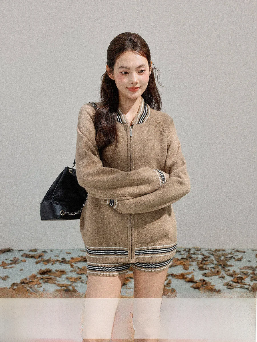 

Комплект Linyunyun: Ретро-стиль, цветные блоки, вязаный свитер и шорты с высокой талией, модный осенний образ для женщин