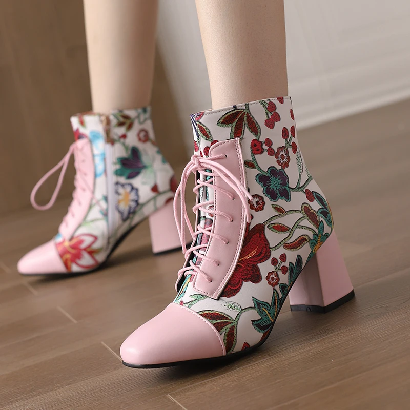 

New Women's Print Flower Ankle Boots Thick High Heels Lace-up Floral Short Boots Woman Bohemia Shoes Autumn Plus Size 34-48