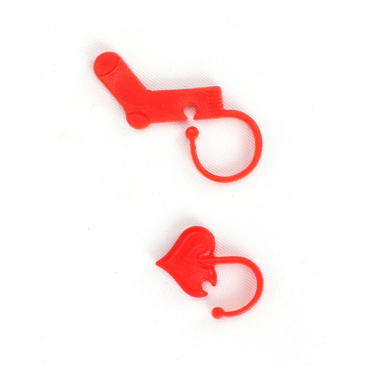 

100Pcs Durable Love Heart Stitch Markers Crochet Buckles for Sweater Scarf Projects Crochet Buckle DIY Knitted Accessories