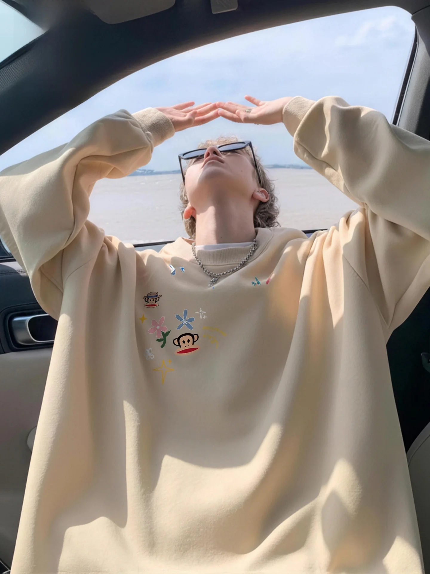 

Свободный свитшот с длинными рукавами, весенняя модная модель с дизайном в виде обезьяны, удобный, из смесового хлопка, для повседневной носки.