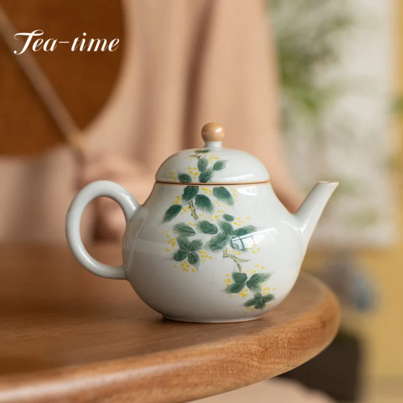 

130ml Hand-painted Pear Flower Ceramic Teapot Cute Tea Making Pot Small Handmade Teapots for Infusions Kettle Kung Fu Tea Set