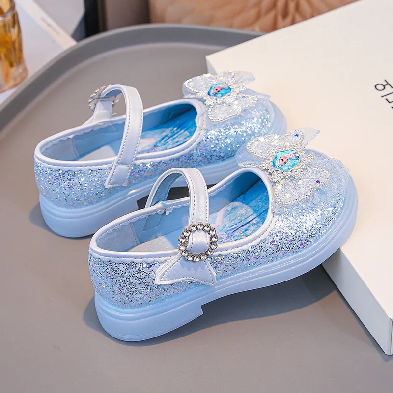 

2026 Туфли Эльзы с кристаллами для девочек, туфли-лодочки принцессы с подсветкой, кожаная обувь Мэри Джейн на мягкой подошве, шикарная обувь для малышей