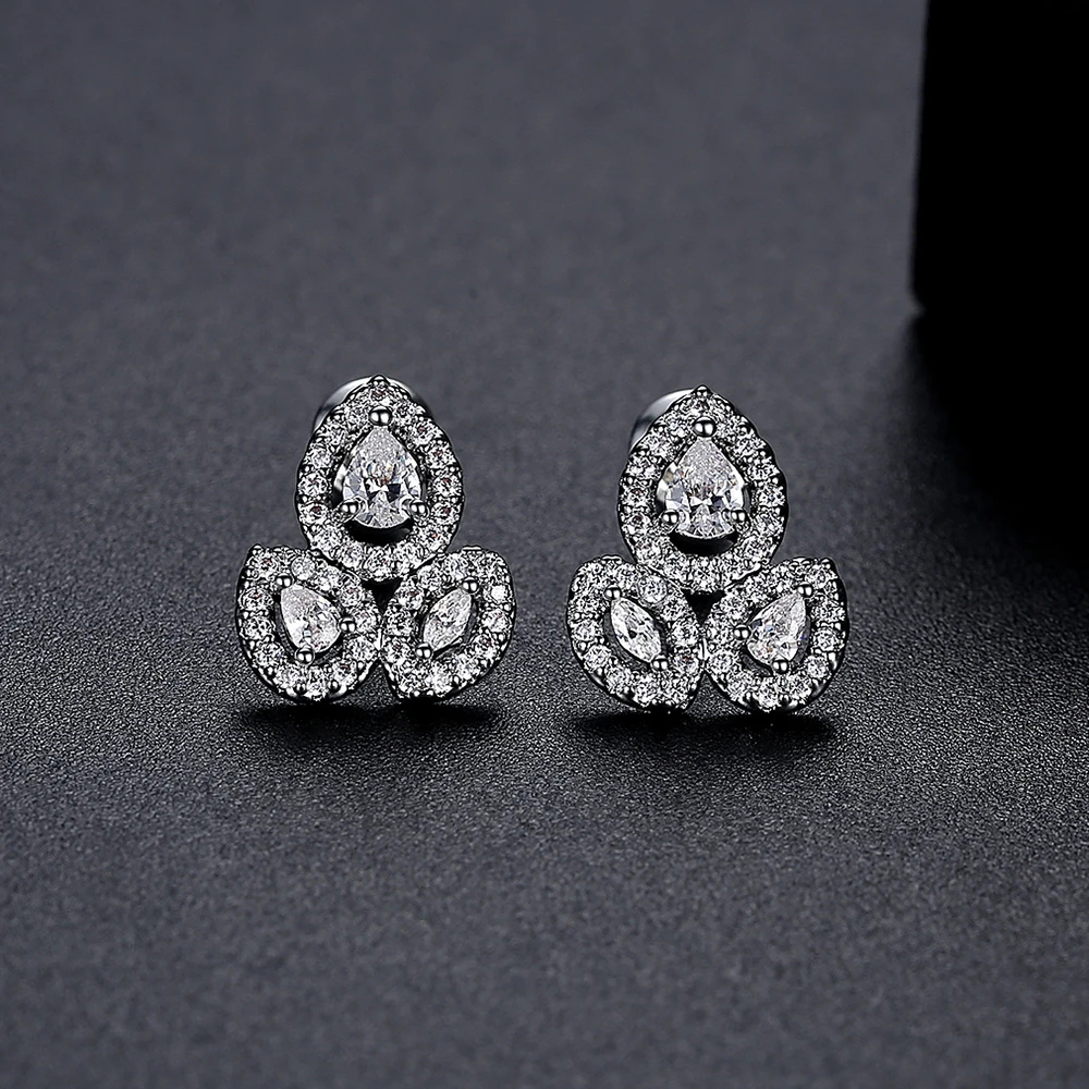 LUOTEEMI Cute Tiny Waterdrop Cubic Zirconia Stud Earrings for Women Leaf Design High Quality CZ Bridal Wedding Fashion Jewelry