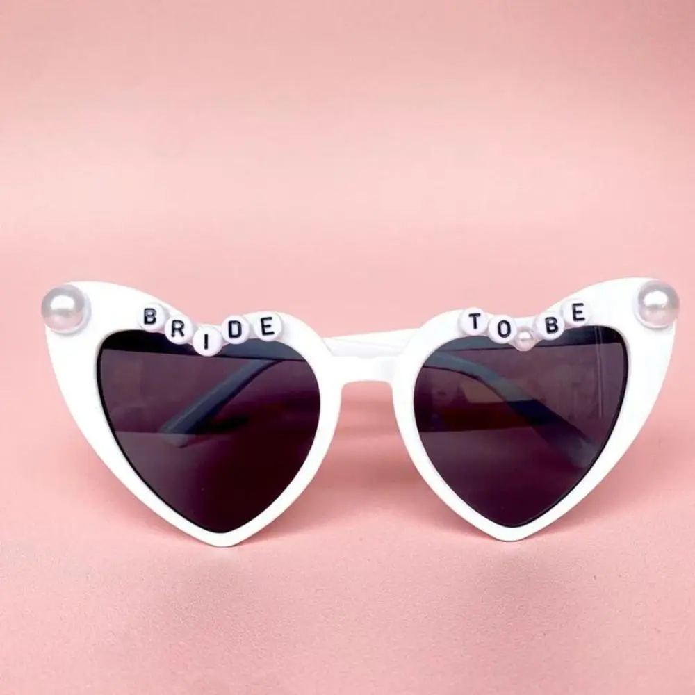 Heart-shaped Frame Pearl Decoration Sunglasses Colorful Sun-Protective Travel Glasses English Letters Bride Eyewear