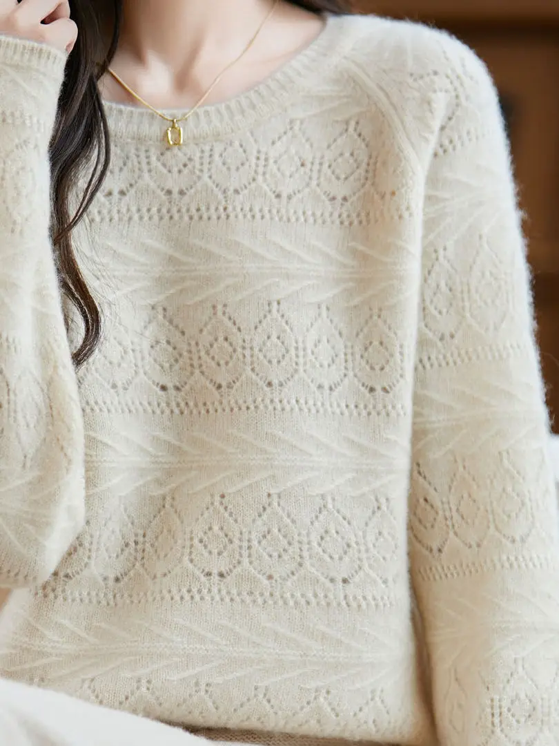 Ladies' round Neck Knitted Wool Sweater Hollow out Embroidery Loose Fit Slimming Warmth High End Feeling Base Layer Knitwear
