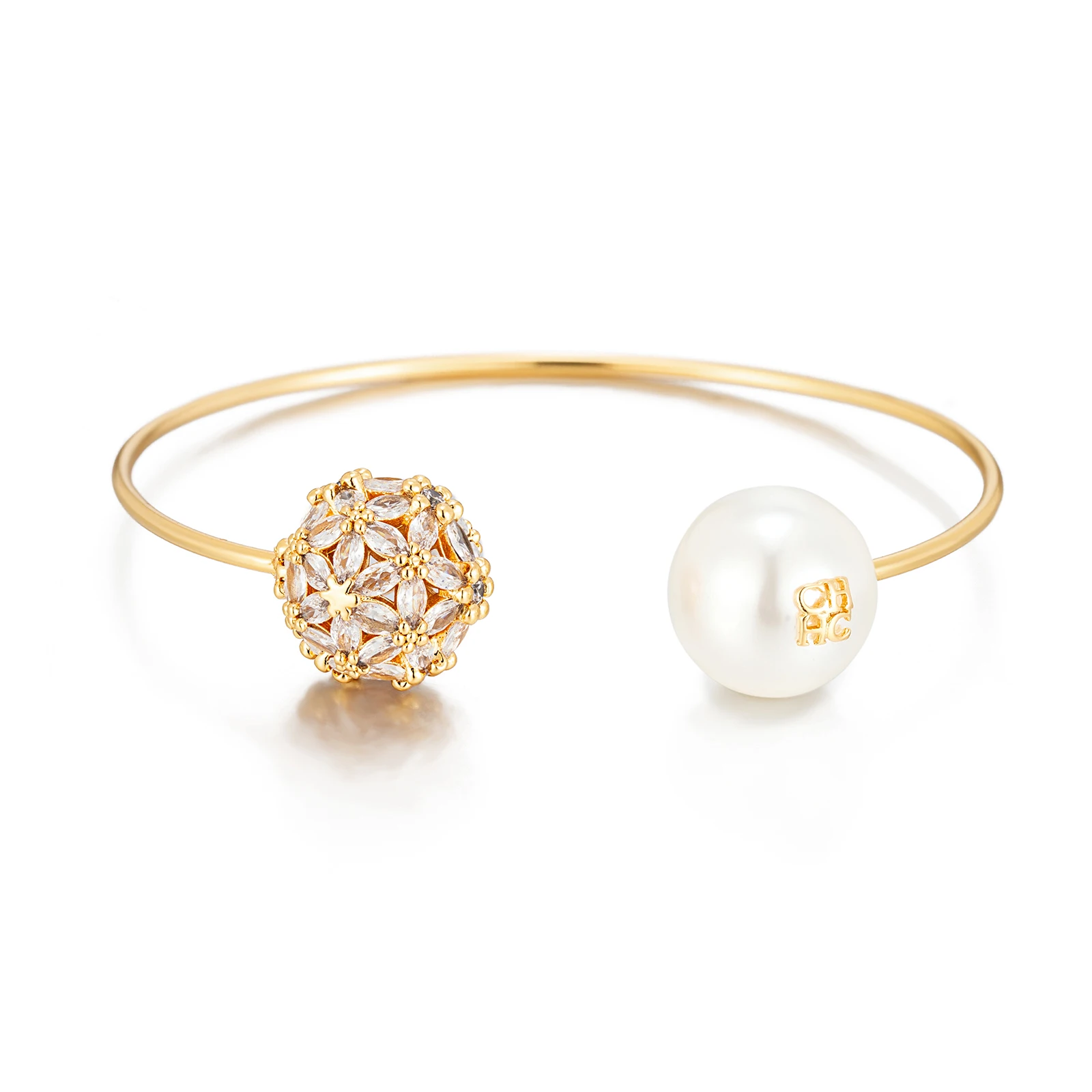 

CHILINCHNENA A fashionable and trendy pearl-like small and exquisite jewelry bracelet for girls to give as a gift on the day