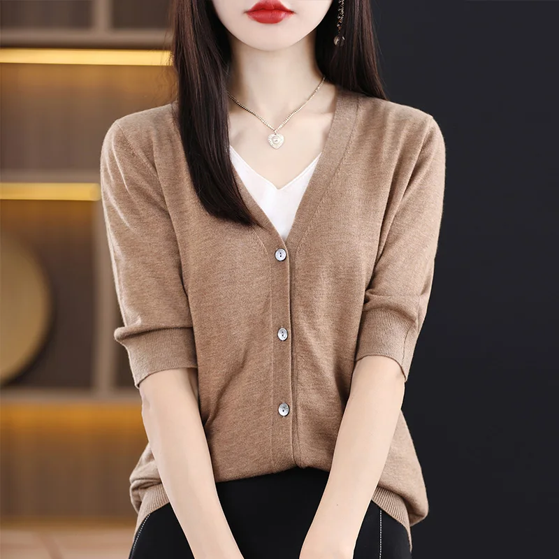 New V-neck Ultra-Fine Worsted Wool Five-Quarter Sleeve Knitted Women's Cardigan Spring And Autumn Thin Top Middle Sleeve Sweater