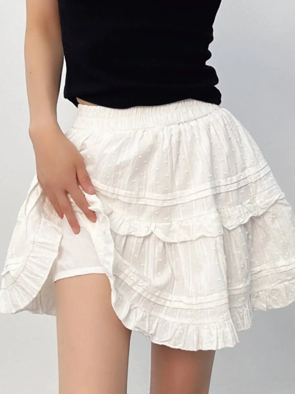 Lace Cake Skirt Women's Spring/summer New College Style White Age Reducing High Waist Elegant Temperament Short Skirt 7433
