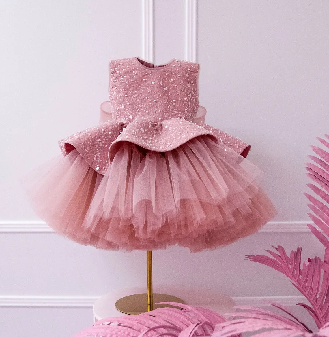 Shiny Dusty Pink Flower Girl abiti al ginocchio Tulle Birthday Party Dress Bow senza maniche Pageant Toddler Christmas Dresses