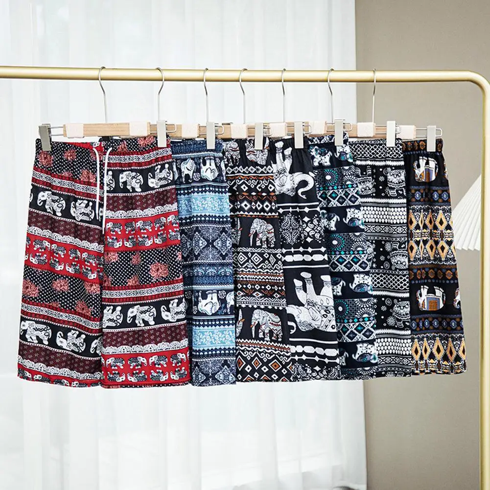 NEW High-end Thai Elephant Pattern Shorts Geometric Flower Pattern Shorts Men's Board Shorts Hawaii Vacation Beach Cool Shorts