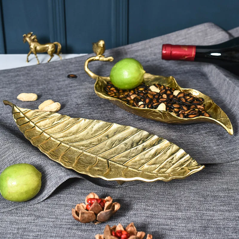 Scandinavian Modern Luxury Fashion Brass Leaves Decorative Storage Tray Jewelry Tray Shooting Props Desktop Ornaments