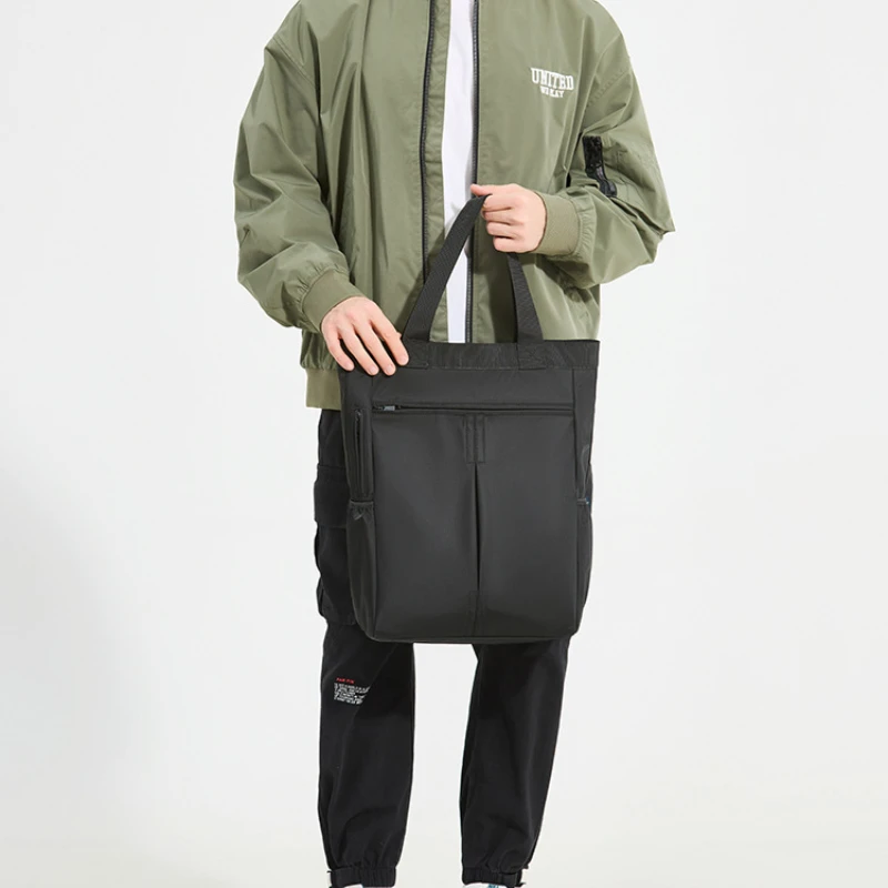 

Casual Lightweight Water-Resistant Nylon Business Large Capacity Commuting Single Shoulder Crossbody Handbag Men's