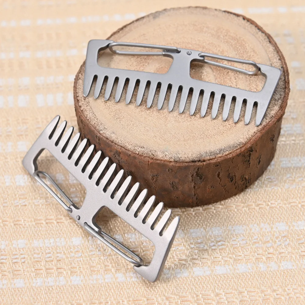 

1Pcs Small Comb Keychain Titanium Alloy Anti-Static Multi-Function Comb Portable for Outdoor Travel Lightweight Compact Hair