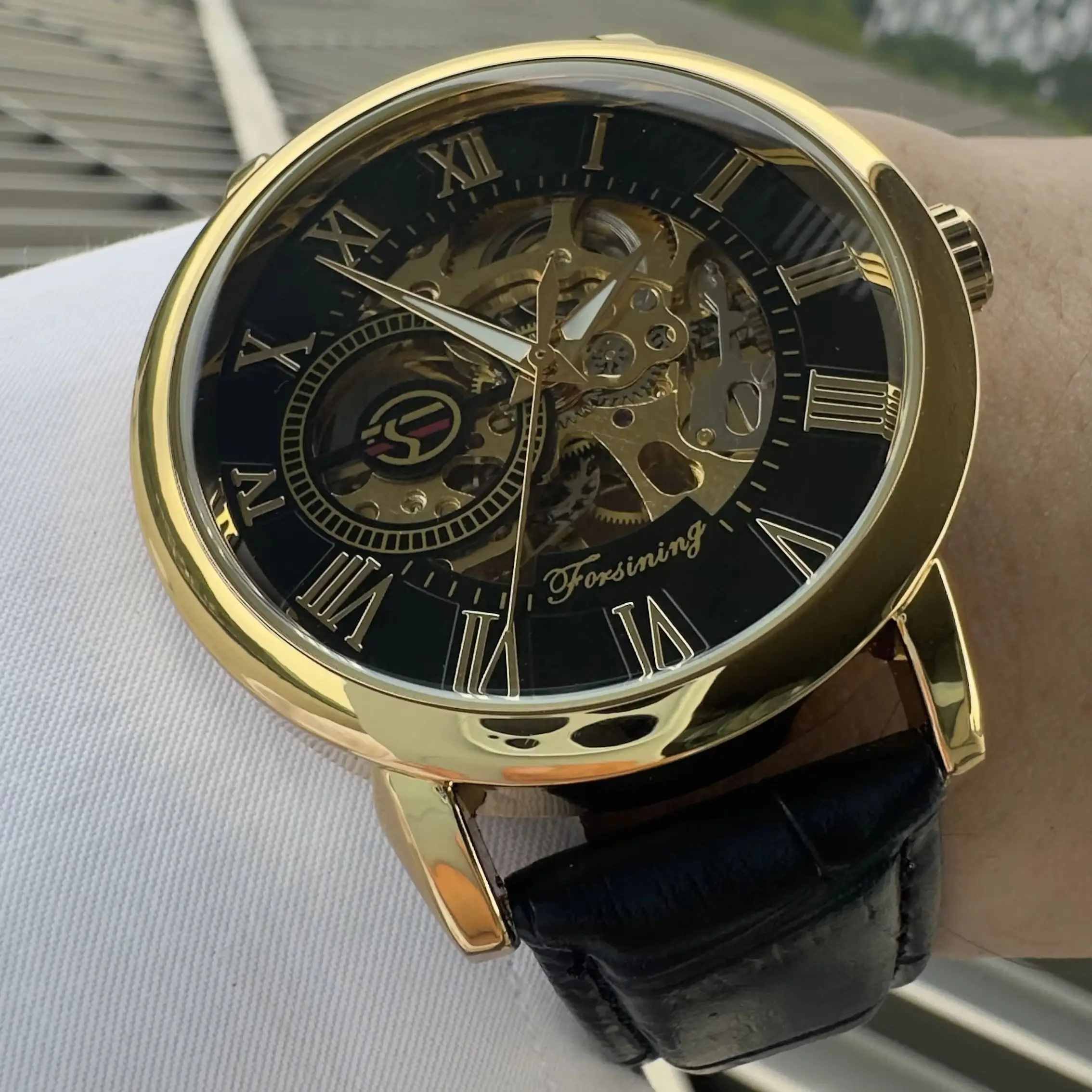 

Forsining Classic Watch for Men Gold Skeleton Hand Winding Mechanical Watches Leather Strap Business Fashion Mens Wristwatches