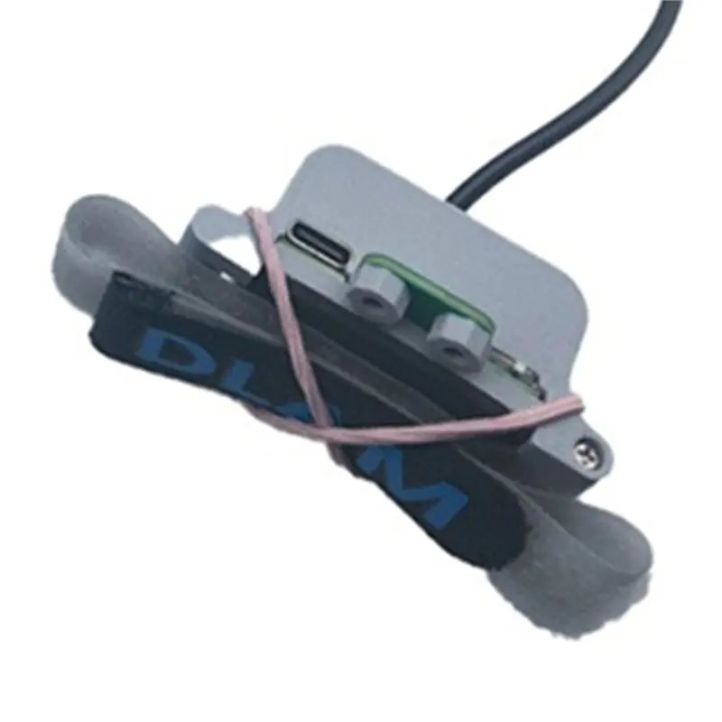 กรงเล็บควบคุมด้วยแสง B44C สำหรับโดรน DJI พร้อมไฟเสริม ไม่มีข้อจำกัดระยะทาง สำหรับอุปกรณ์กู้ภัยด้วยโดรน