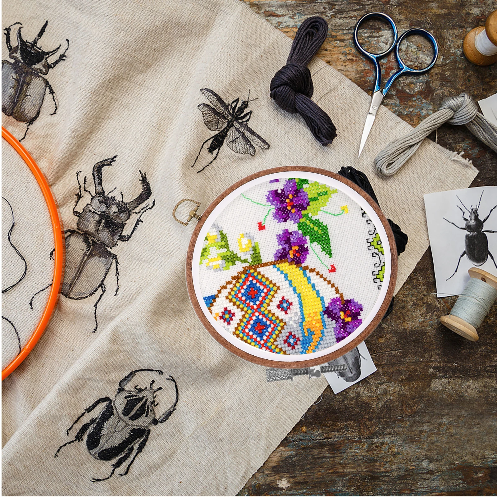 

4pcs Embroidery Hoop Wood Imitated Round Frame Circle Cross Stitch Ring For Needlework Craft Sewing Diy Projects Durable
