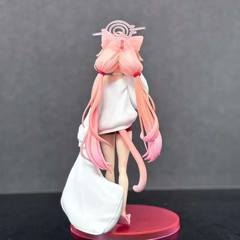 

20cm Nijisanji Hoshino Suzuka Anime Doll in Cute Pajama Bishoujo Standing Figure with Bag Collectible Ornament