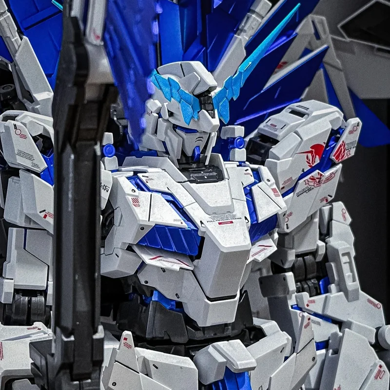 DABAN Unicorn Fighter Model Kit - PG 1/60 Perfectibilidad Figura de acción coleccionable de alta calidad para niños Regalo Juguete de ensamblaje