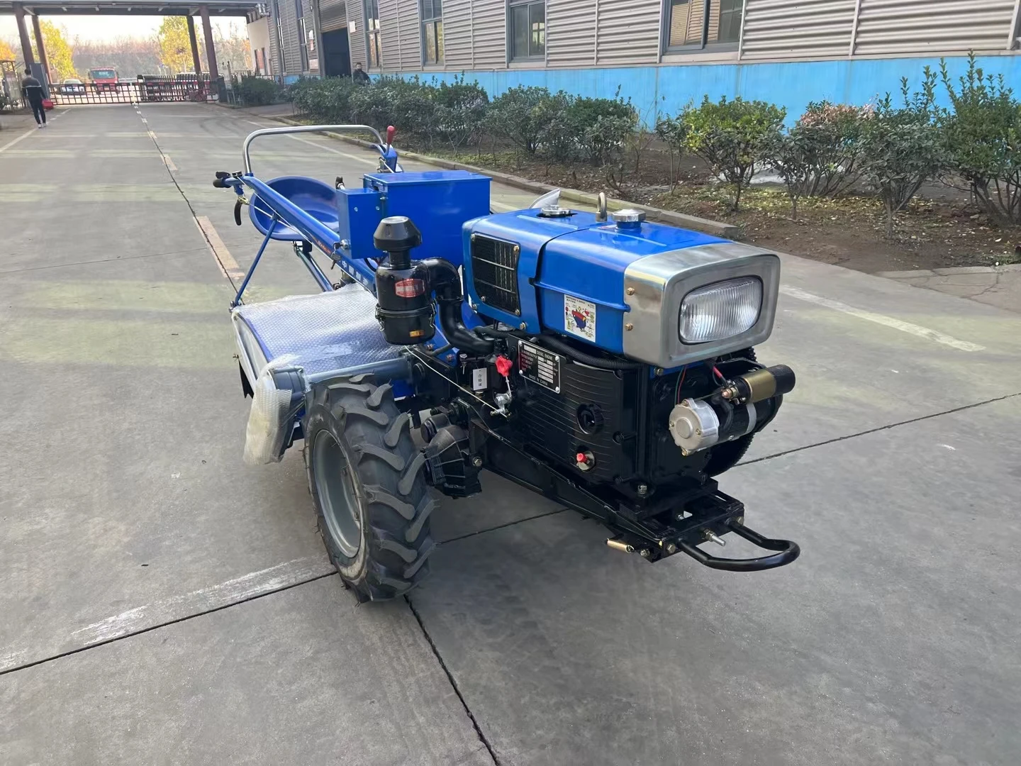 8/12/14/15/18/20/22HP Diesel Walking Tractor Self-propelled Rotary Tiller Dry Paddy Ridger Seeder Farm Cultivator With Light