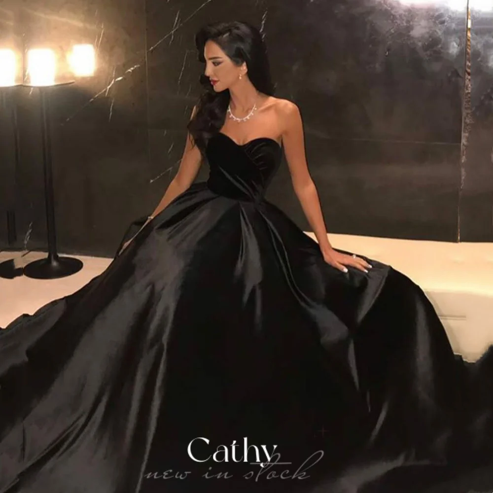 Cathy Black Strapless Prom Dress 2023 Silk Ball Gown Evening Dress Sweetheart Chest فستان سهرة Sexy Sweep Train Party Dresses