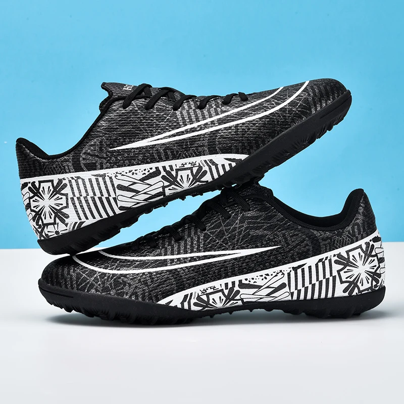 New Men Soccer Shoes Society Original Football Shoes Indoor Kids Professional Football Field Boots Cleats TF/AG Non Slip Sneake