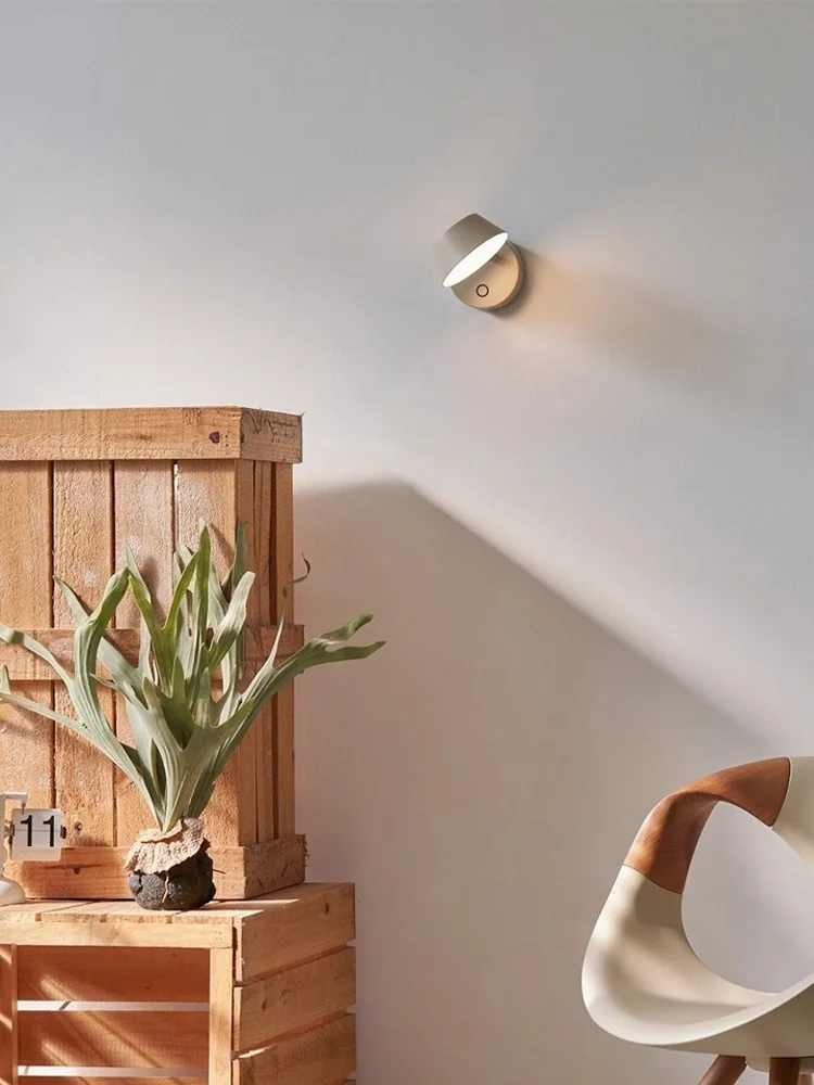 Rotating LED wall lamp modern and simple study bedroom bedside lamp hotel hallway lamp