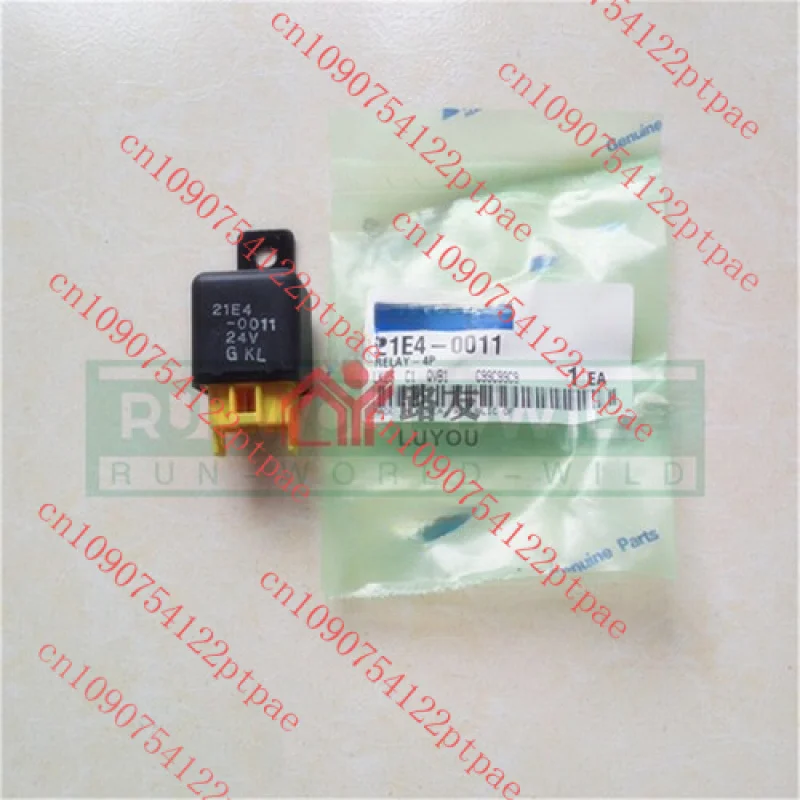 QTY:1 Nuovo relè 21E4-0011 DC24V per escavatore Hyundai R200-5 R210-5