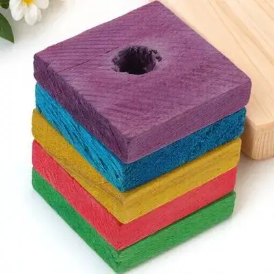 100 قطعة رقاقة خشبية ملونة الببغاء عض اللعب لتقوم بها بنفسك كتلة قلادة للطيور مضغ ممارسة الكوكاتيل الببغاوات