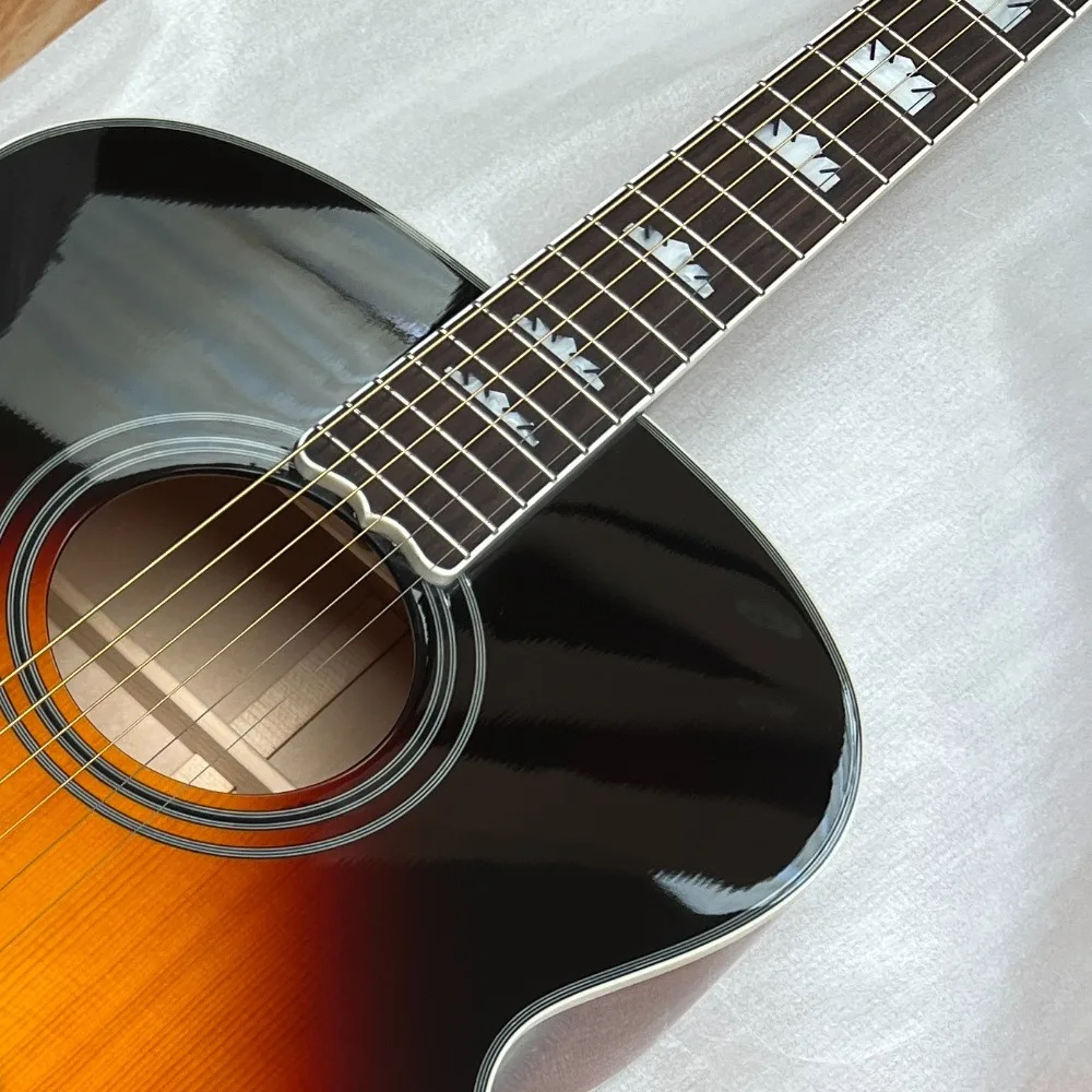 Vintage Sunburst 6 String Acoustic Guitar Spruce Mahogany Body Special Decorative Bridge Powerful Volume for Stage Performance