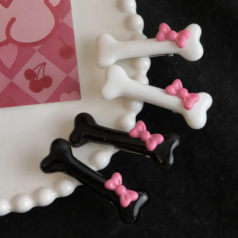 Kawaii Pink Bow Dog Bone Shape Hair Clips Popular Black and White Bone Hairpin Girls Charm Lovely Duckbill Barrettes Accessories