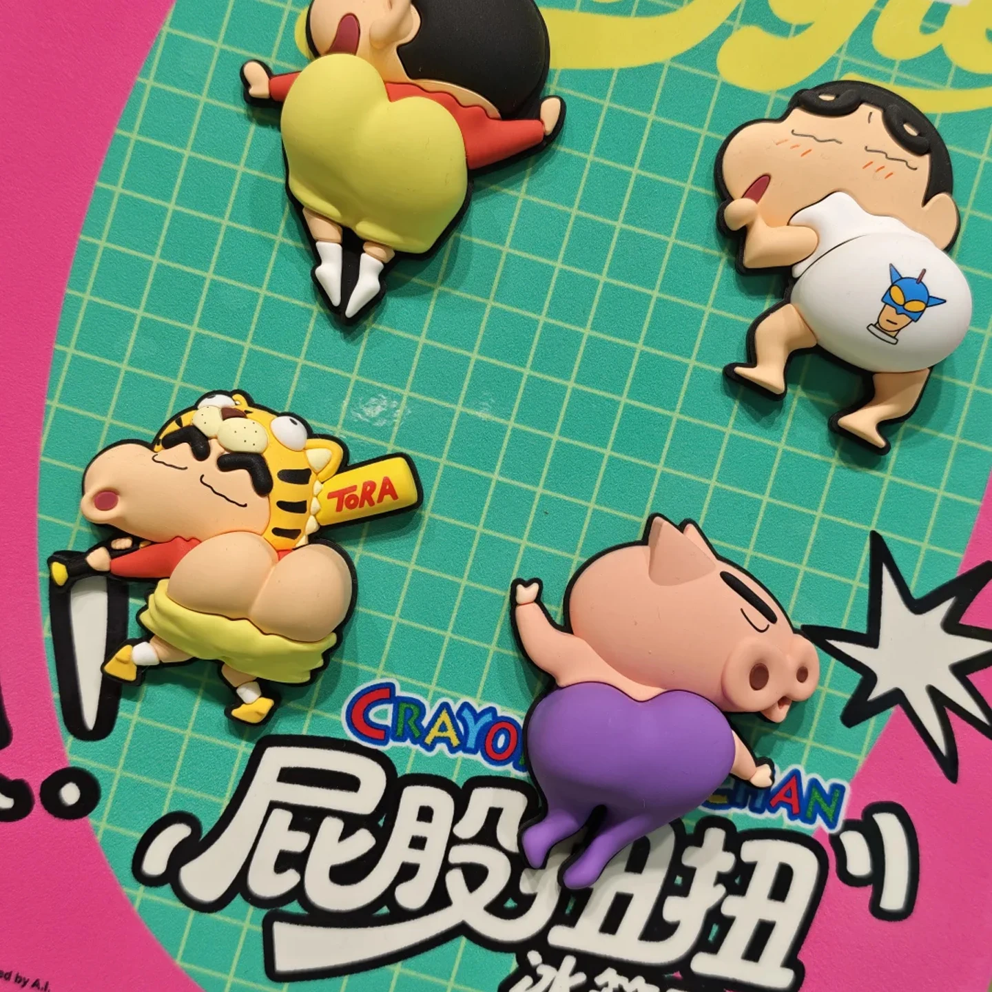 

52TOYS Crayon Shinchan Butt Wiggle Fridge Magnet Blind Box Magnetic Trendy Ornament Home Decoration Gift For Toy Collectors