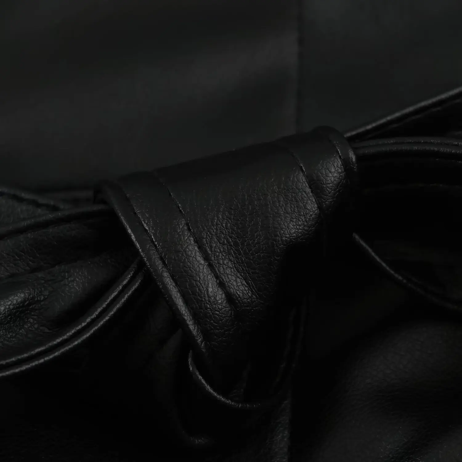 Women Leather Effect Jacket with Belt Lapel Collar Zip Up Long Sleeve Slim Fit Elegant Coat Autumn Winter Outerwear Fashion
