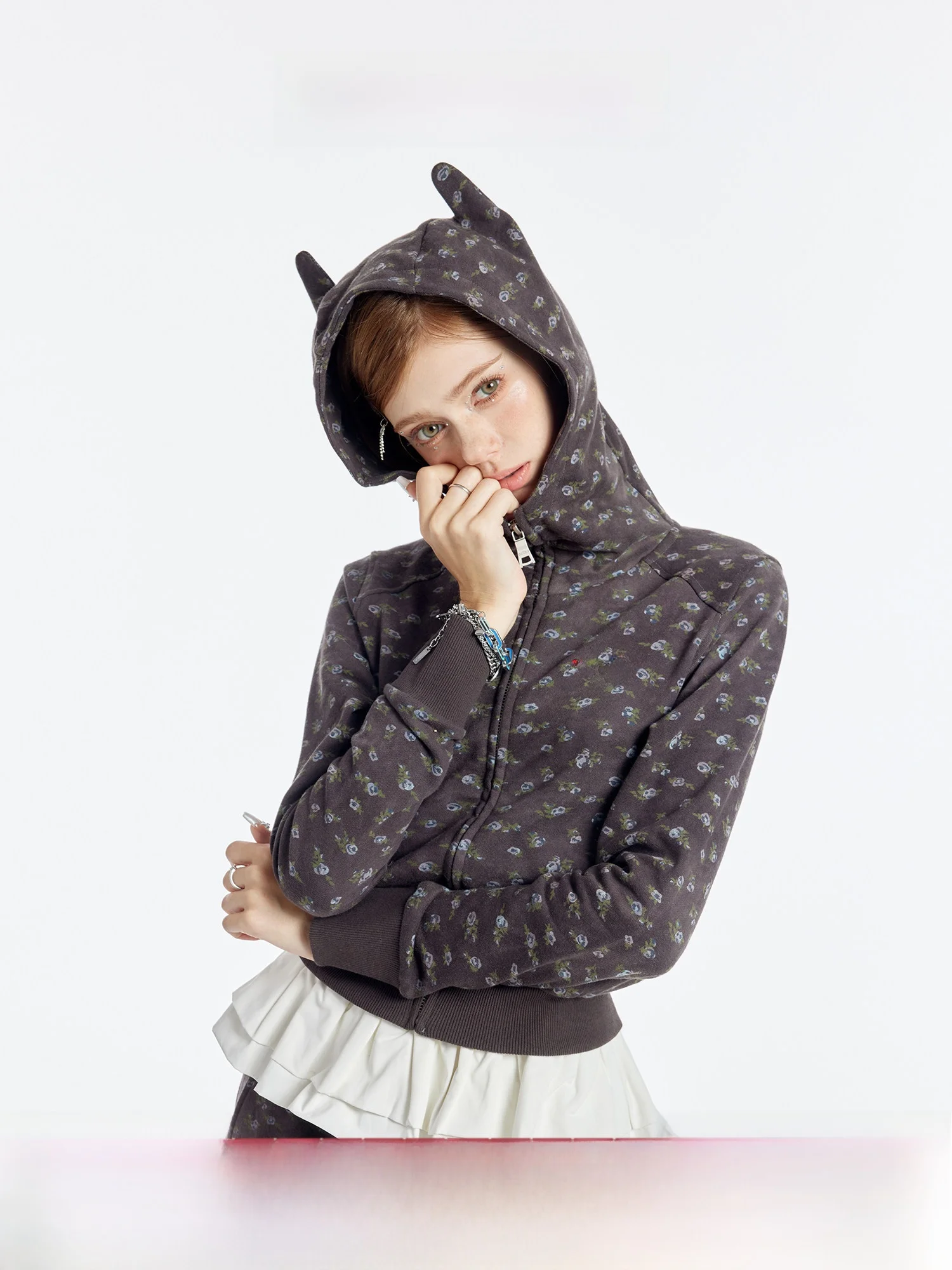 Guukahero Devil Horn Short Sleeveless Hoodie Women's Floral Print Spicy Girl American Style Casual Streetwear Cotton Blend