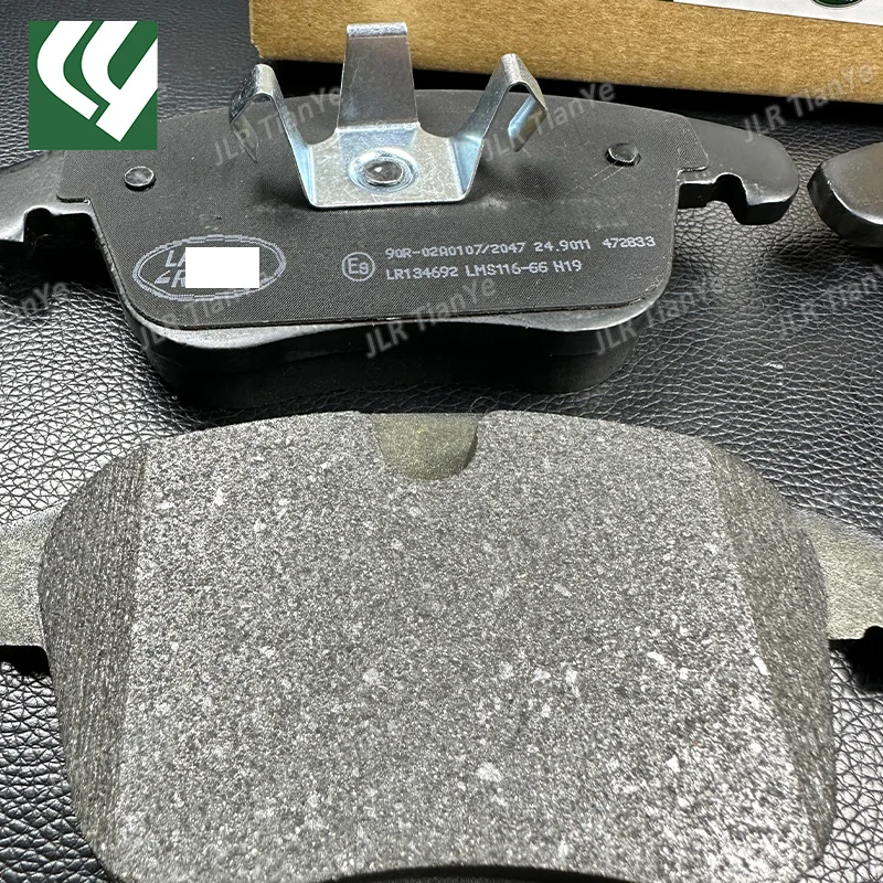 Suitable for Freelander 2 Range Rover Evoque front wheel brake pads LR134692 LR004936 LR134693 LR027309