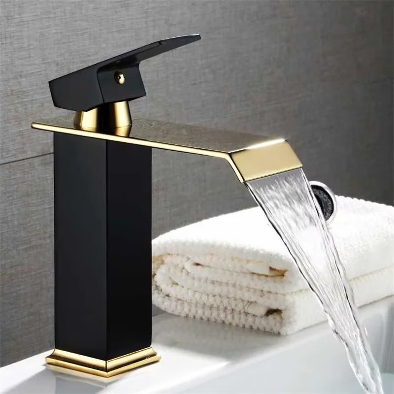 Wastafelkraan Goud en Zwart Watervalkraan Messing Badkamerkraan Badkamer Wastafelkraan Mengkraan Warme en koude wastafelkraan